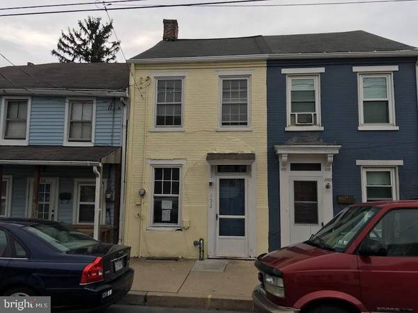 152 S 5TH ST, Columbia, PA 17512