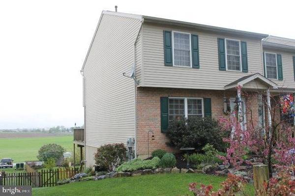 137 S RACE ST, Richland, PA 17087