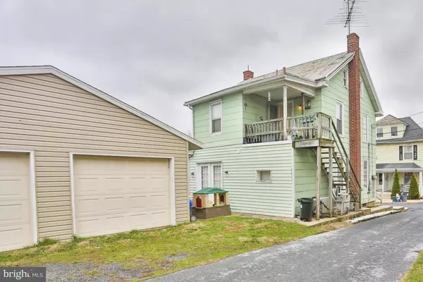 Ephrata, PA 17522,223 CHERRY ST