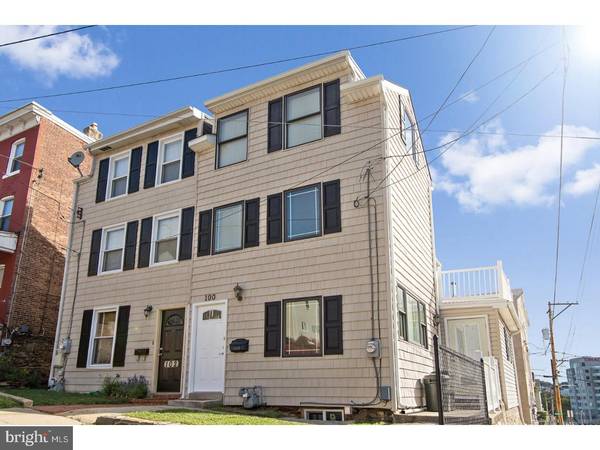 100 CEDAR AVE, Conshohocken, PA 19428