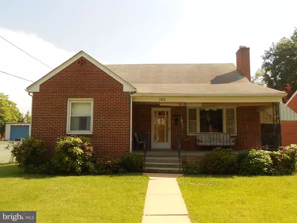 101 OATES AVE W, Winchester, VA 22601