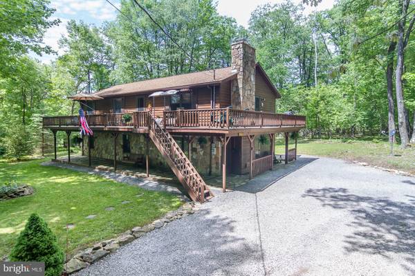 171 PINE DR, Terra Alta, WV 26764