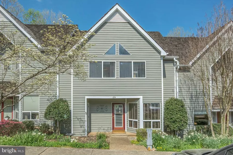 1254 CHATHAM RD, Charlottesville, VA 22901