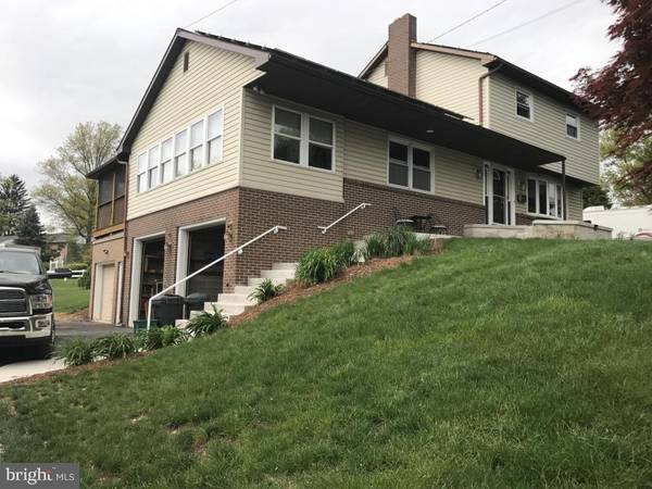 Mount Joy, PA 17552,550 N ANGLE ST