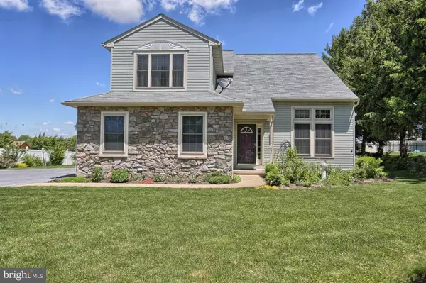 627 OWL HILL RD, Lititz, PA 17543