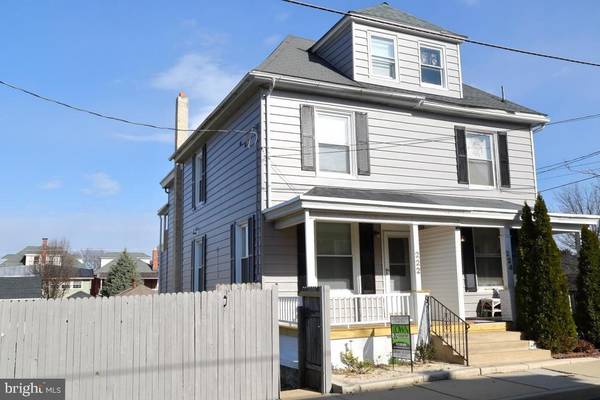 222 CHERRY ST, Ephrata, PA 17522