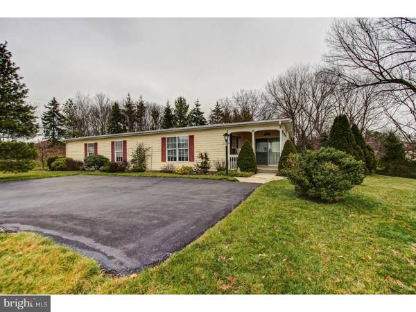 34 WOODBINE CT E, Harleysville, PA 19438