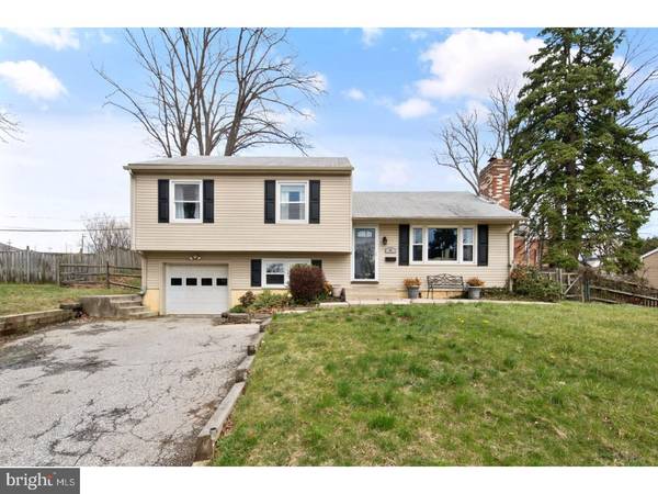 15 TAYLOR RD, Conshohocken, PA 19428