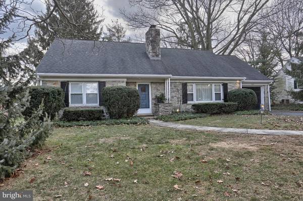 1984 PARK PLZ, Lancaster, PA 17601