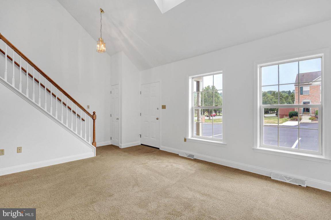 Lancaster, PA 17601,620 COBBLESTONE LN