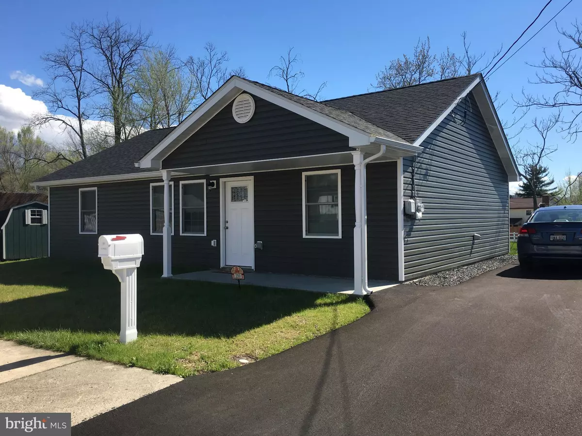 Keyser, WV 26726,359 CARSKADON LN