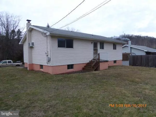 Ridgeley, WV 26753,35 MOCKINGBIRD WAY