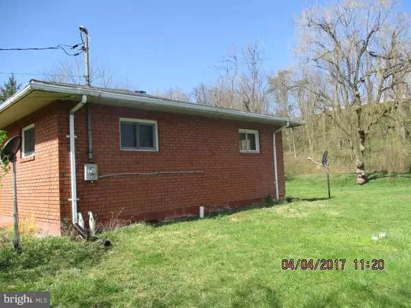 Keyser, WV 26726,8878 FORT ASHBY RD