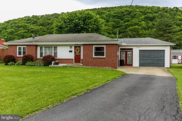 1025 CAROLINA AVE, Keyser, WV 26726