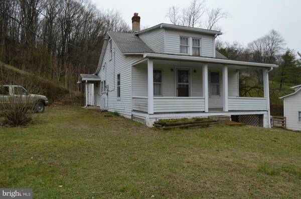 8 JOHN CHANEY RD, Ridgeley, WV 26753