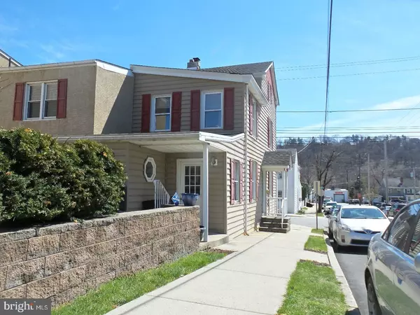 Conshohocken, PA 19428,700 E HECTOR ST