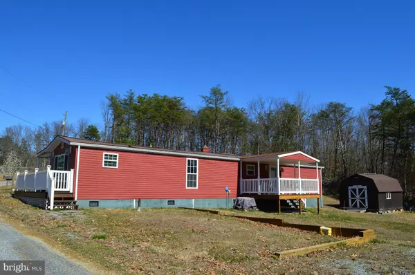 Berkeley Springs, WV 25411,311 BOXER LN