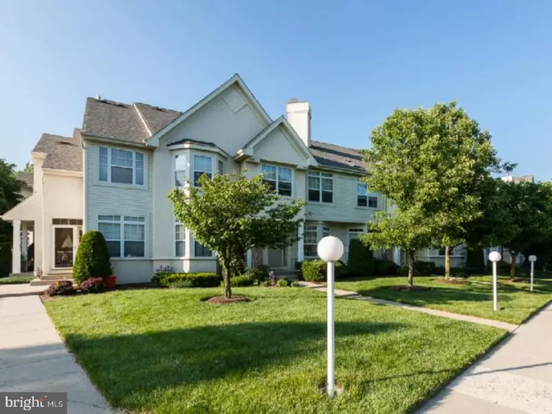 616 DRESHER WOODS DR, Dresher, PA 19025