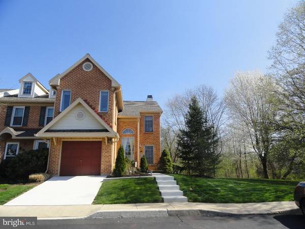 423 CEDARTOP CT, Harleysville, PA 19438