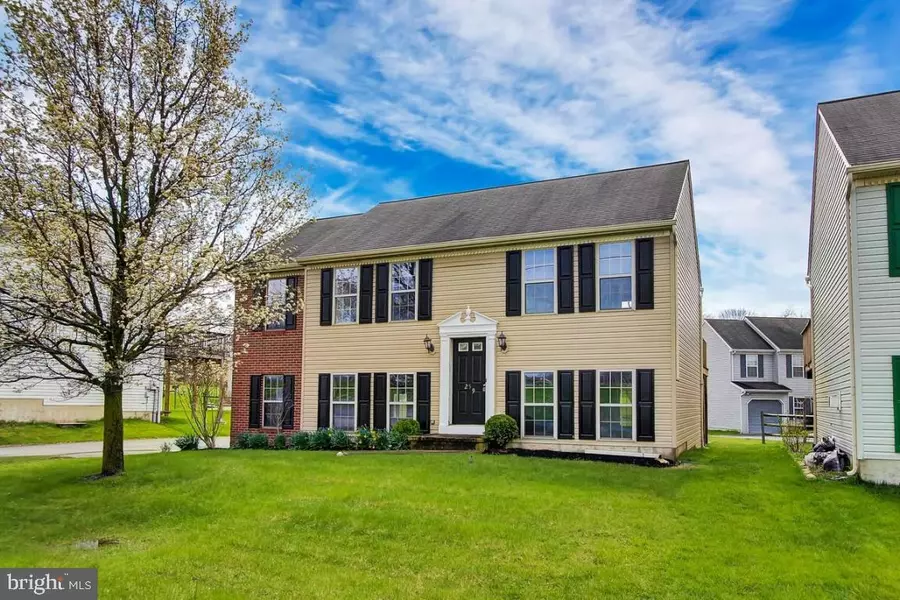 256 S LIME ST, Quarryville, PA 17566