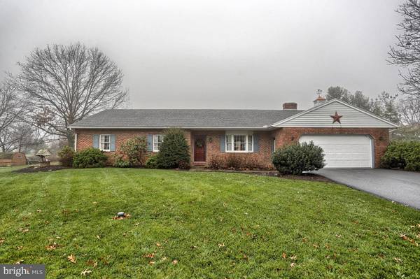 502 DEER RUN RD, Lititz, PA 17543