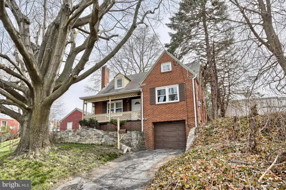 Lancaster, PA 17603,815 S QUEEN ST