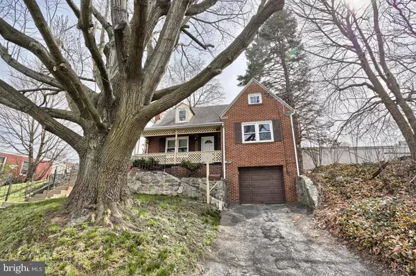 Lancaster, PA 17603,815 S QUEEN ST