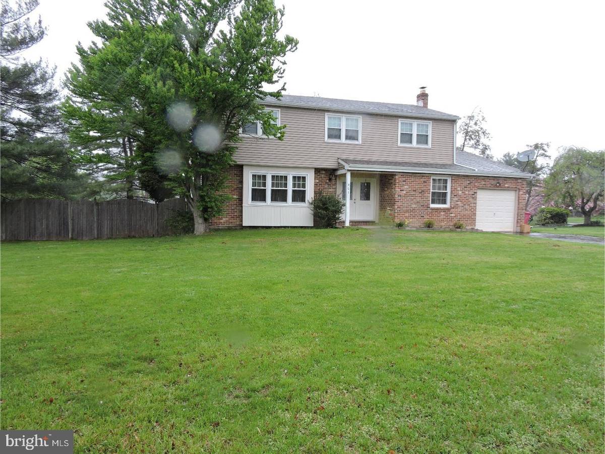 Norristown, PA 19403,801 MOURNING DOVE RD