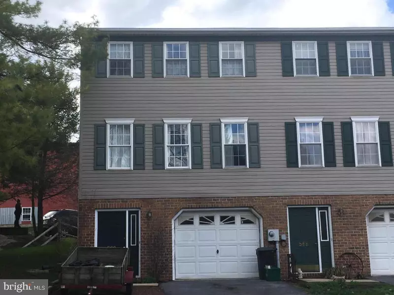 566 CLOVERBROOK DR, Ephrata, PA 17522