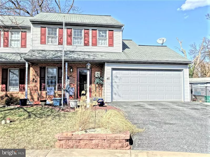 45 CLOVER CT, Ephrata, PA 17522