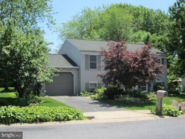 Marietta, PA 17547,50 ROSEWOOD LN