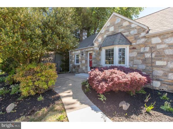 206 N WARMINSTER RD, Hatboro, PA 19040