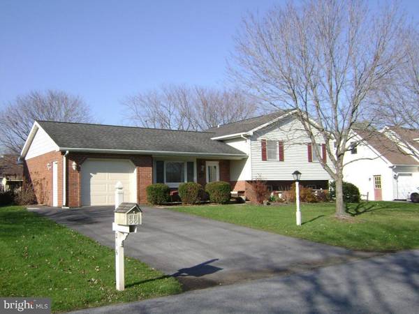 216 JOSHUA LN, Ephrata, PA 17522