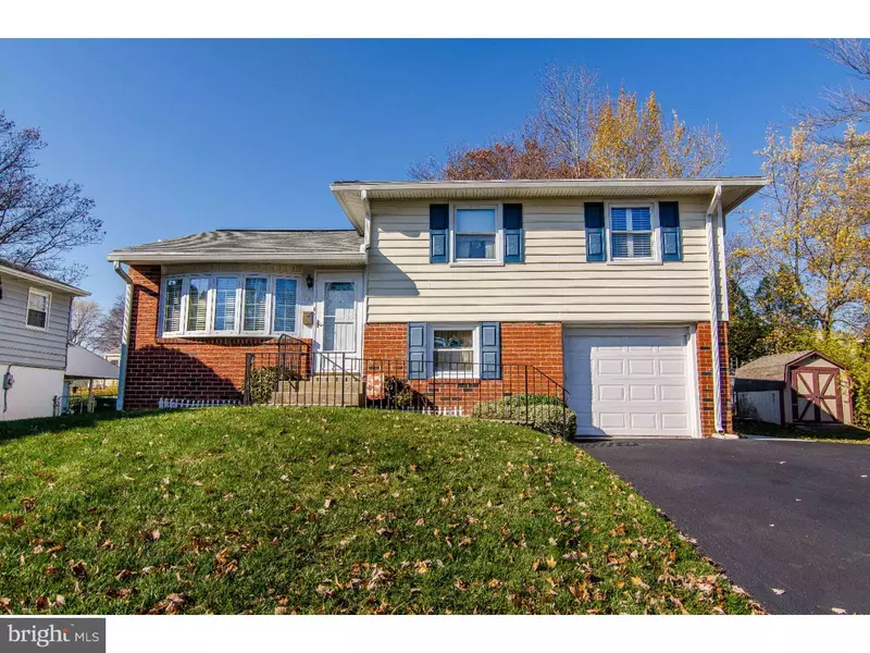 552 POPLAR ST, Lansdale, PA 19446