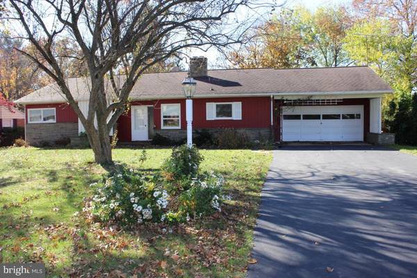 56 RIDGE VIEW DR, Leola, PA 17540