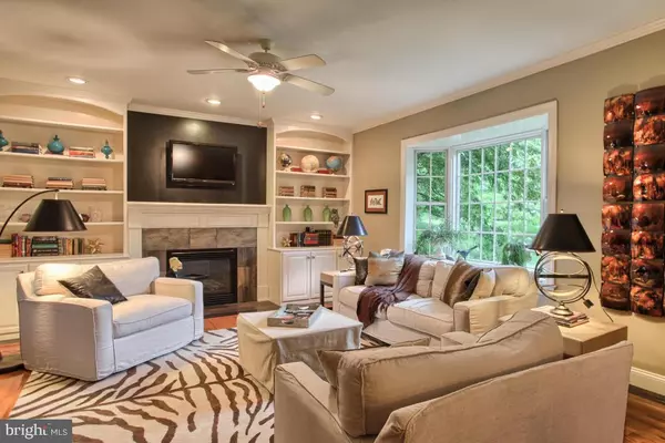 Lititz, PA 17543,372 MILL POND DR