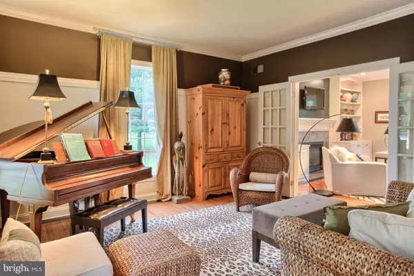 Lititz, PA 17543,372 MILL POND DR