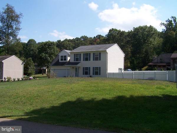 6 WENDY DR, Pequea, PA 17565