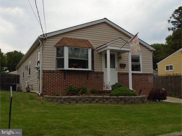 952 MAPLE AVE, Abington, PA 19038