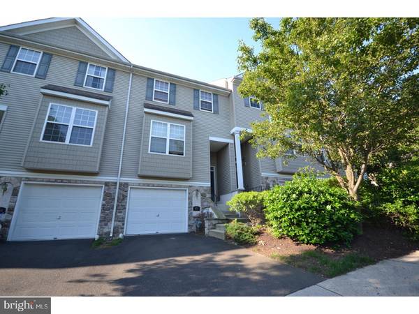 471 FORT HILL CIR, Fort Washington, PA 19034