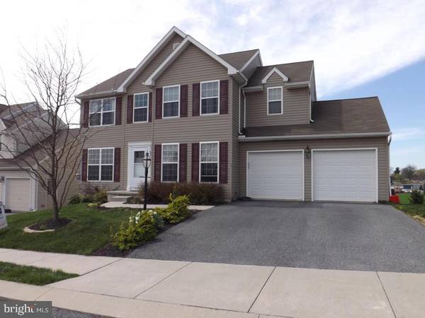 6033 BAYBERRY AVE, Manheim, PA 17545