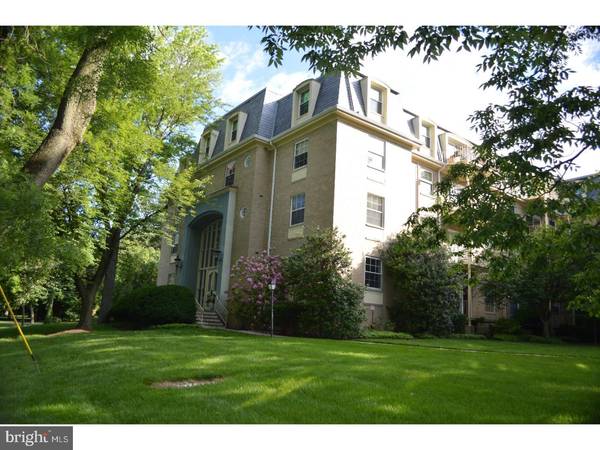 Haverford, PA 19041,449 W MONTGOMERY AVE #204