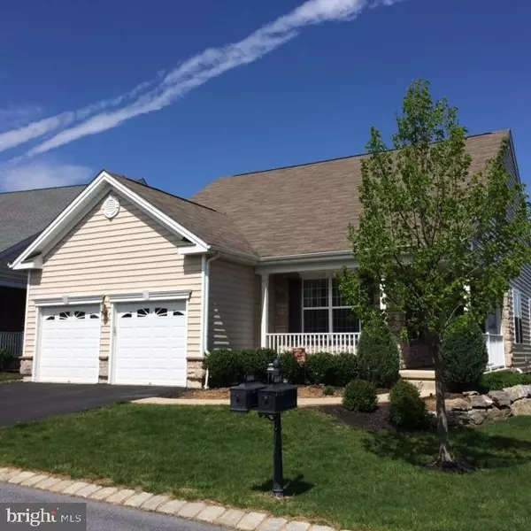 686 HAWTHORNE LN, Mount Joy, PA 17552