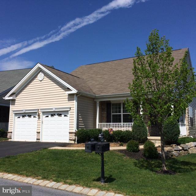 Mount Joy, PA 17552,686 HAWTHORNE LN