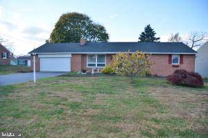 8 WILLOW VIEW BLVD, Willow Street, PA 17584