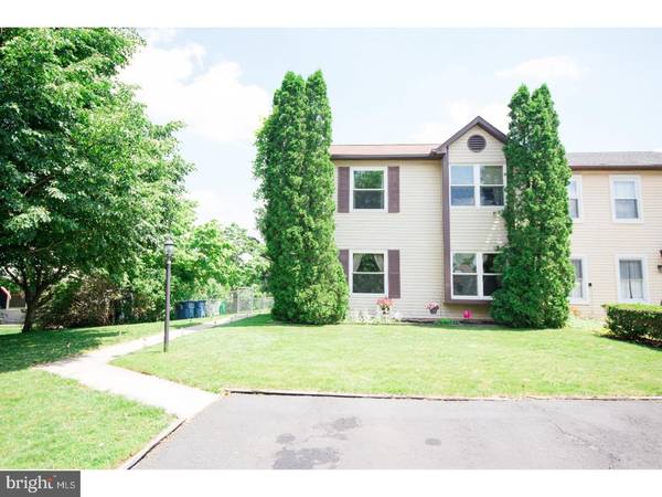 7 CAVALRY DR, Horsham, PA 19044