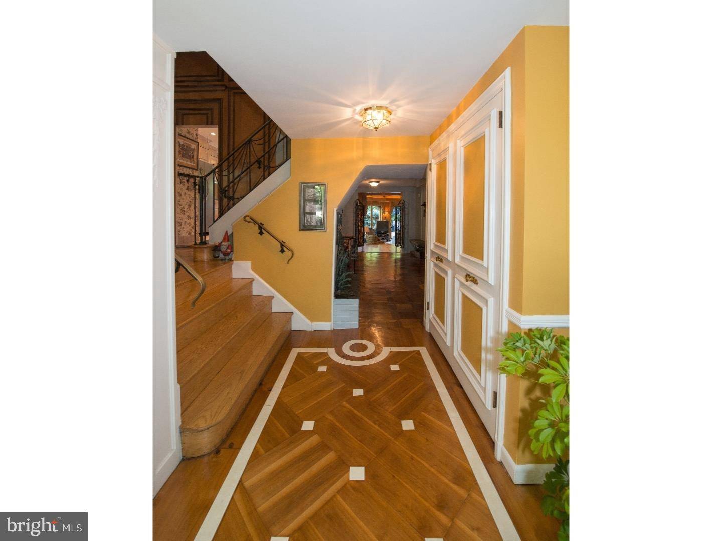 Elkins Park, PA 19027,115 SURREY RD