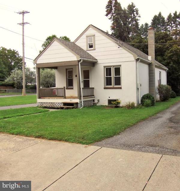 807 E LEHMAN ST, Lebanon, PA 17046