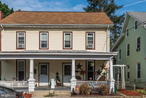 244 DUKE ST, Ephrata, PA 17522