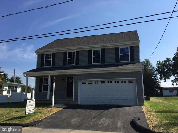 2220 WOOD ST, Lancaster, PA 17603